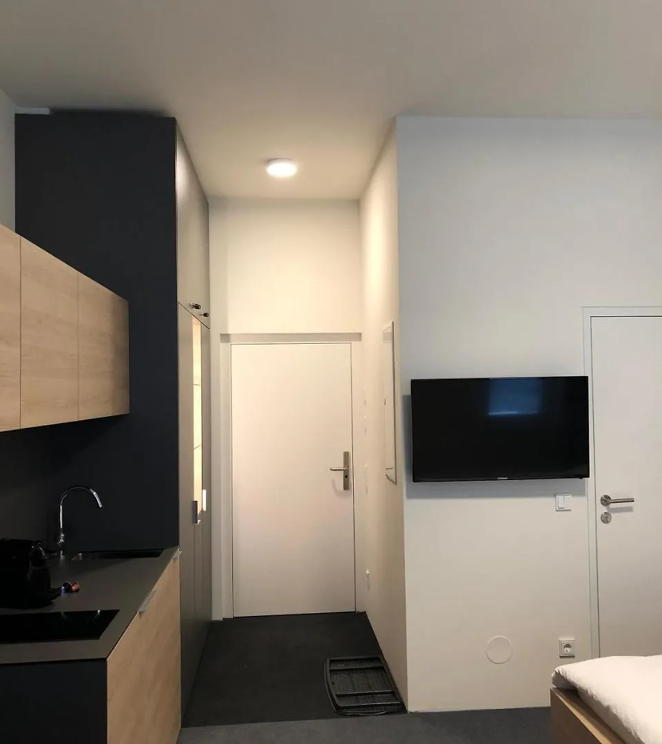 Tt-Rooms - Kontaktlos Mit Self Check-In I Free Parking Graz Oostenrijk
